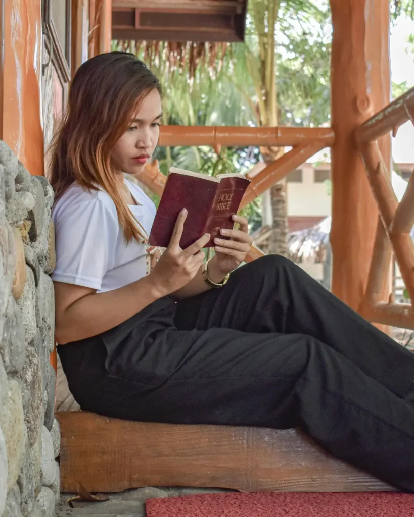 Read the Bible Everyday